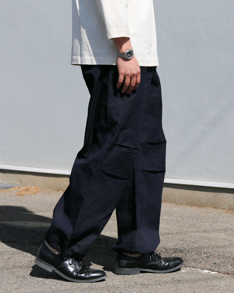 FOB factory F0545 ID NYLON TUCK PANTS Indigo