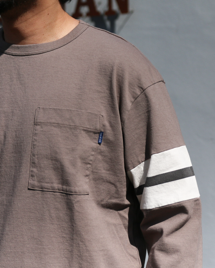 TURN ME ON 3/4 Sleeve Football Tee Greige