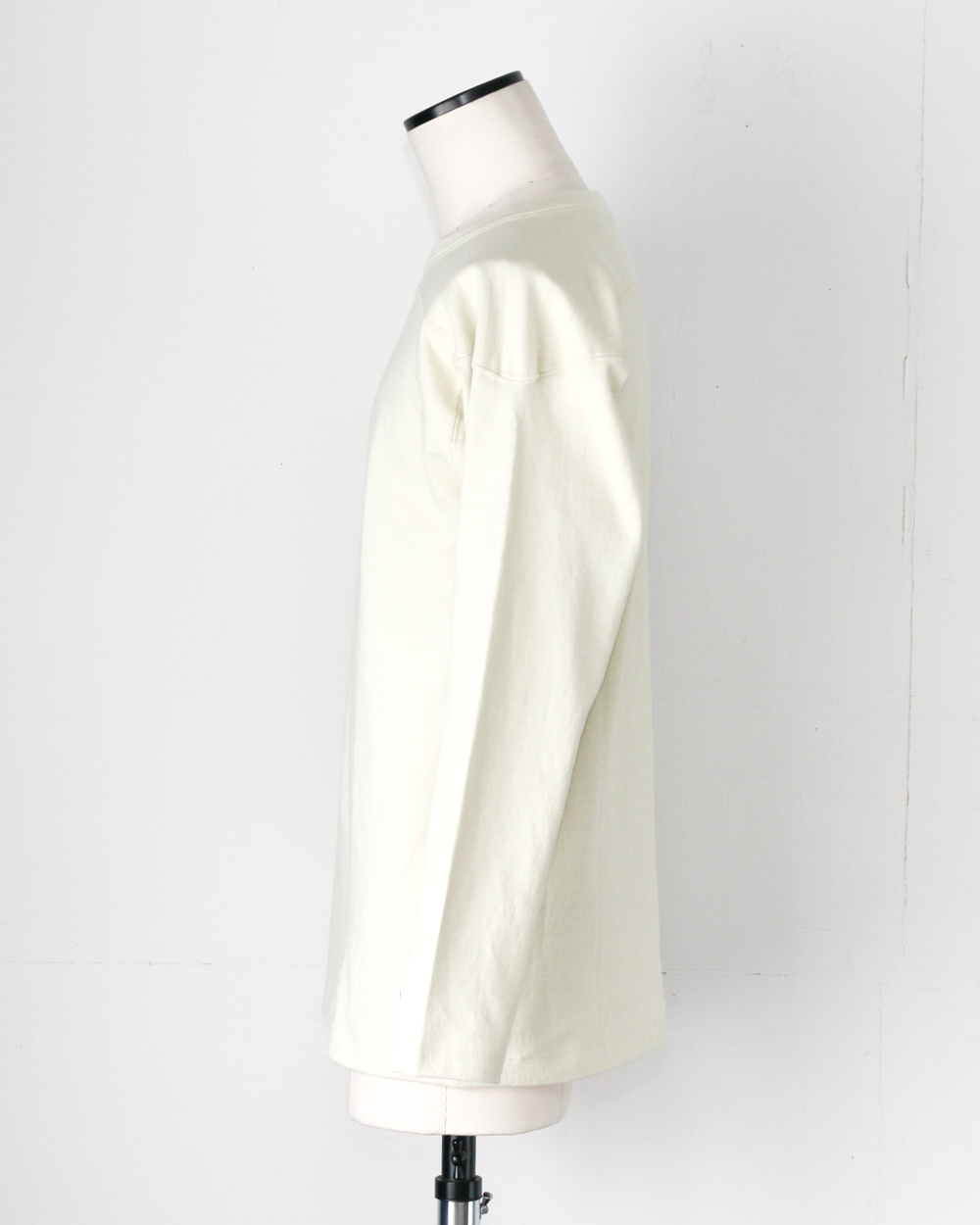 WAREHOUSE Lot 5913 LONG SLEEVE FOOTBALL TEE PLAIN Cream