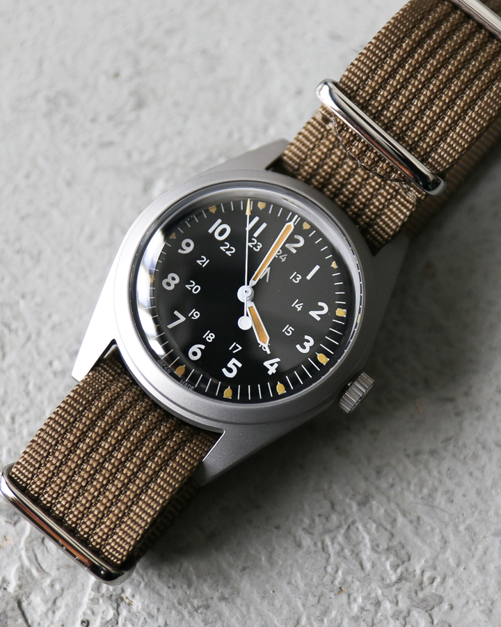 BARK OUTSIDERS Naval Watch HOWL 002 collaboration Authentic Field Watch
