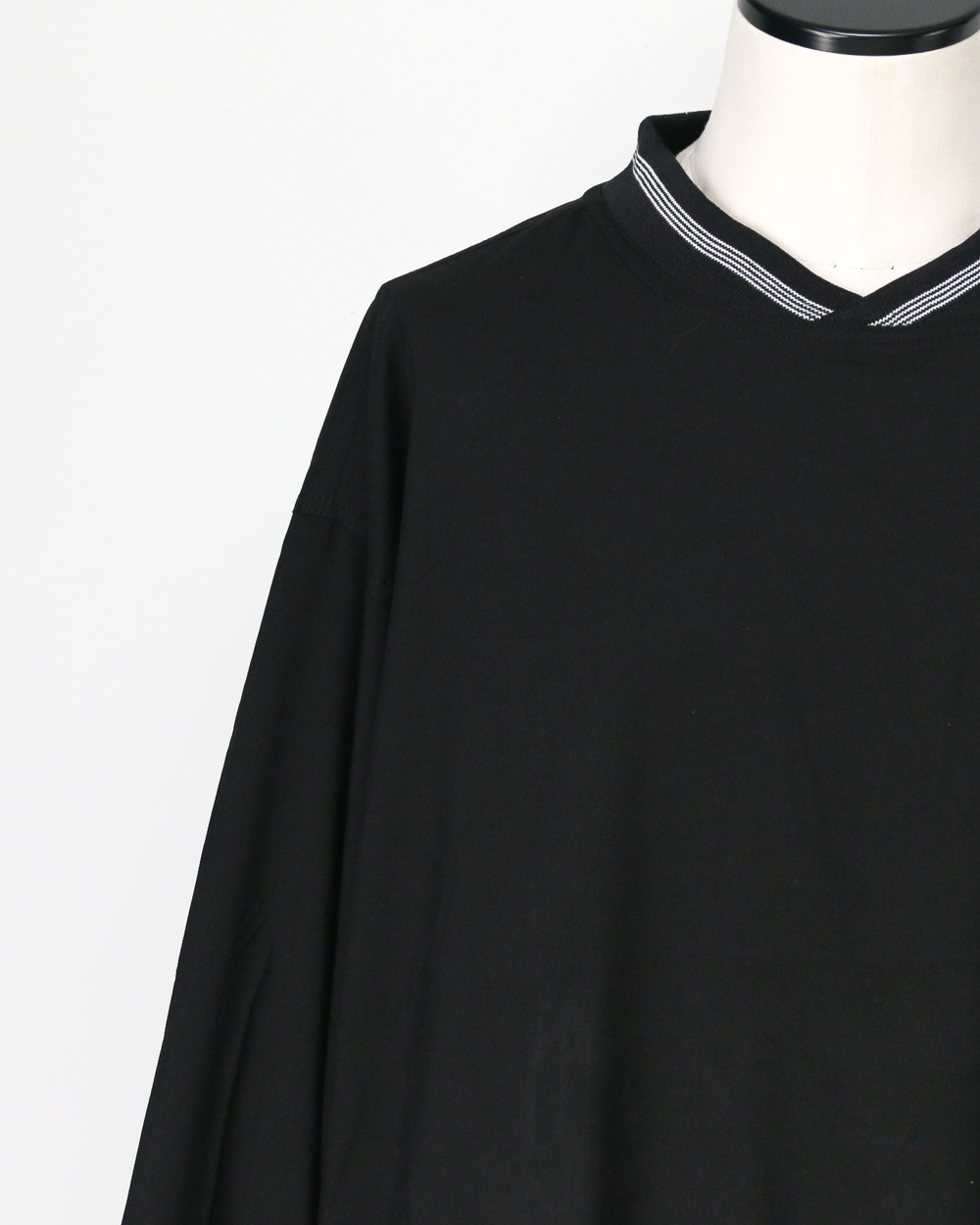 AKWA アクワ Microfiber Windshirt Cross Neck Pullover Black