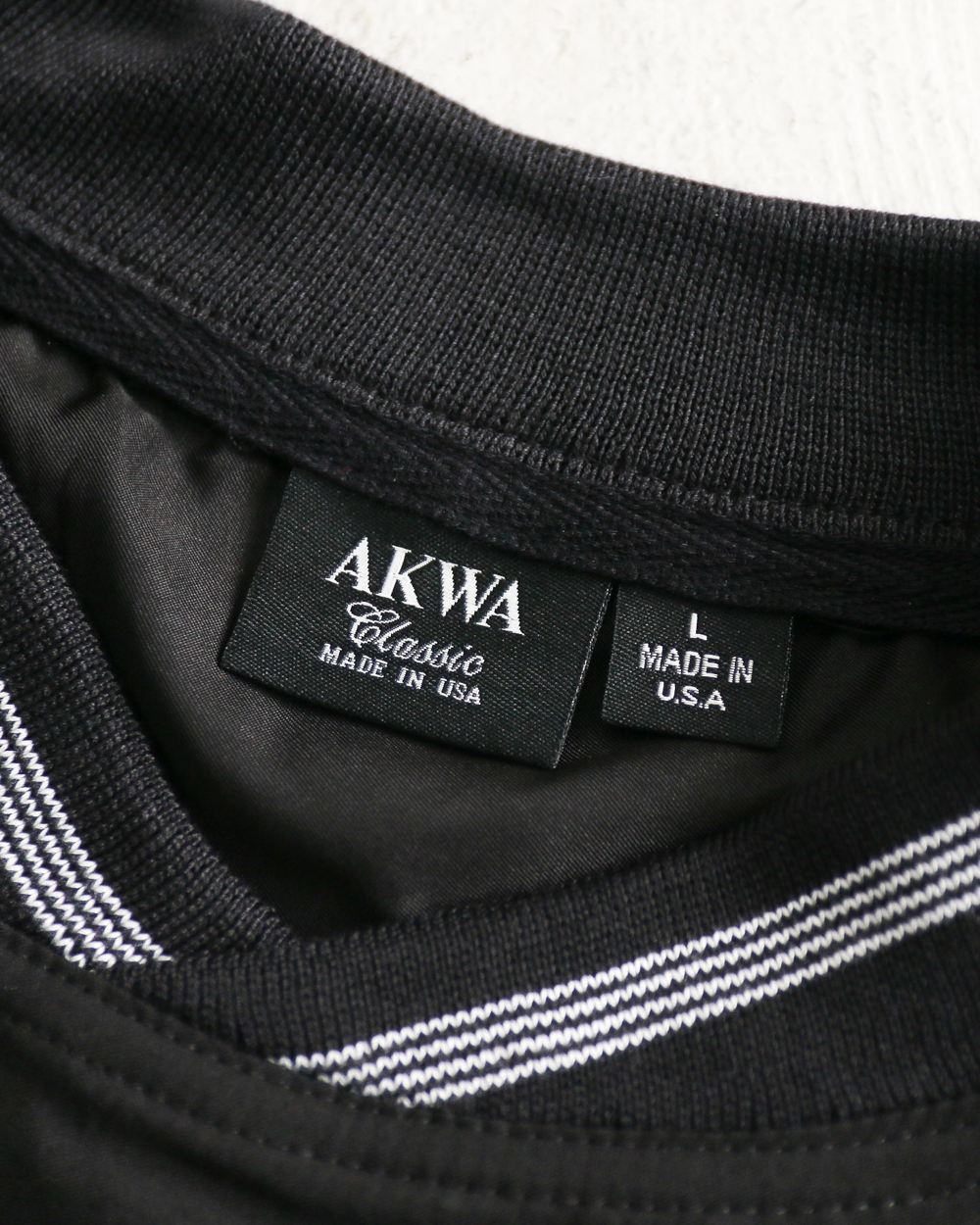 AKWA アクワ Microfiber Windshirt Cross Neck Pullover Black