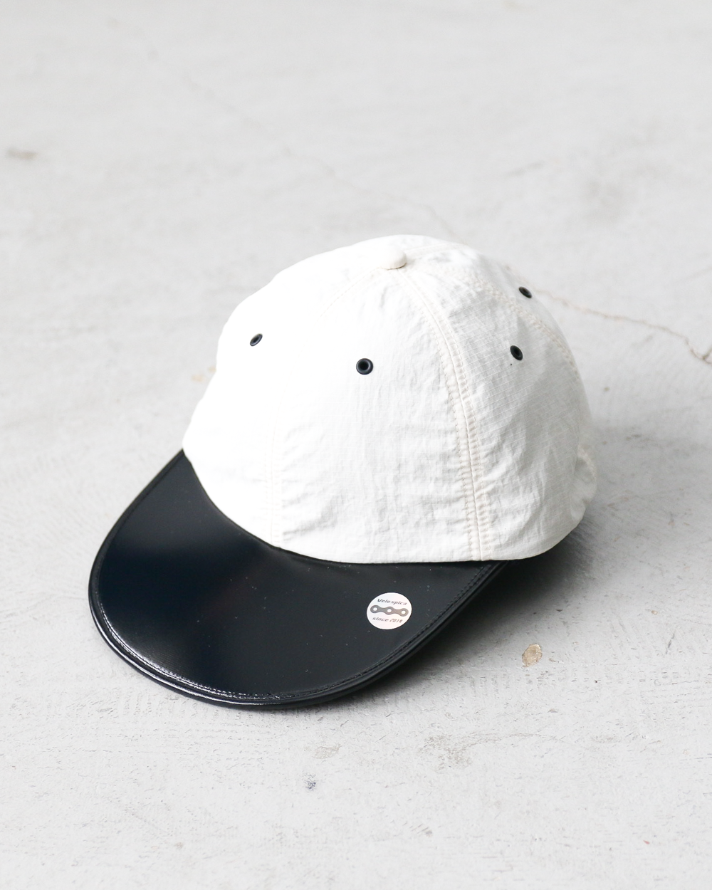 VELO SPICA ヴェロスピカ F.U.B Cap Midbill col.White / Black
