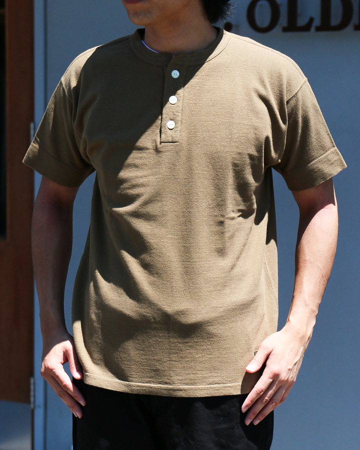 TROPHY CLOTHING TR26SS-209 Utility Mil Henley S/S Tee Coyote