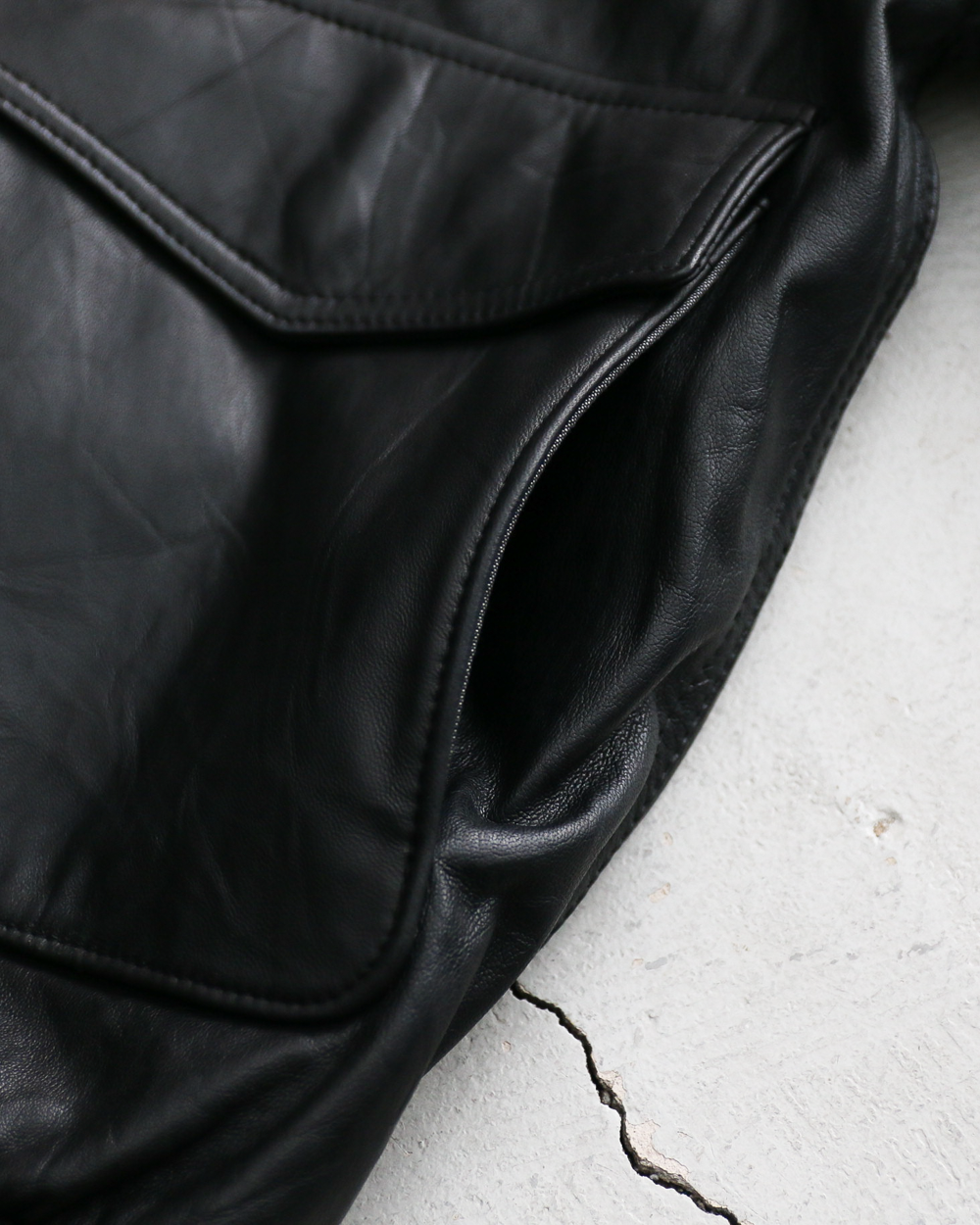 YOUSED ユーズド Remake Leather Urban Flight Jacket A-2 Black