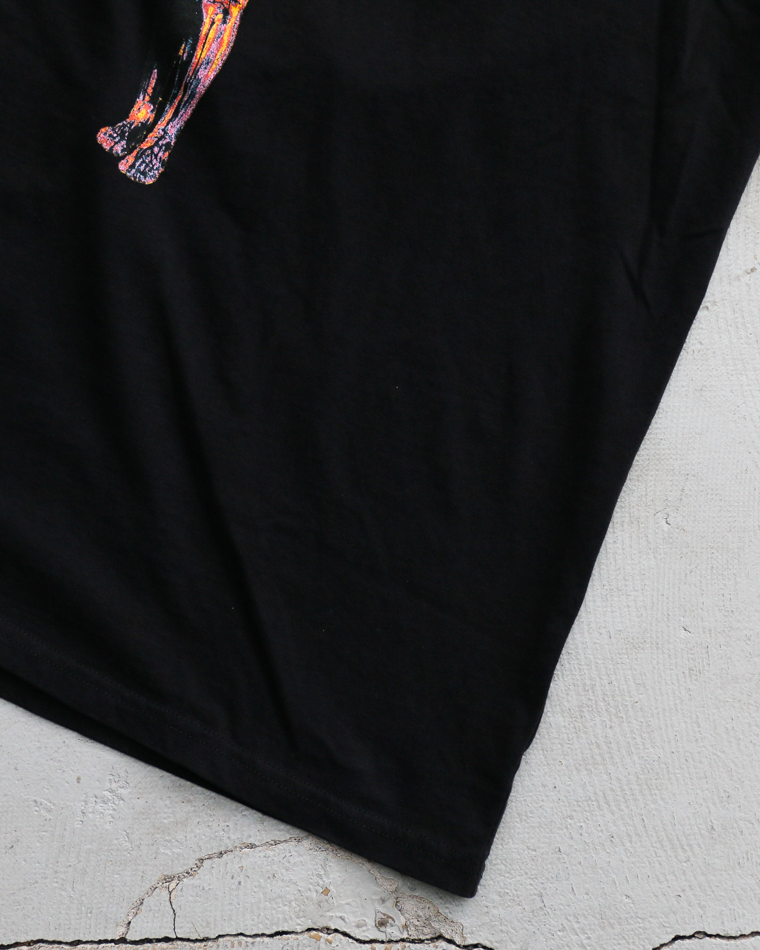 THRIFTY LOOK "NIRVANA" TEE Black
