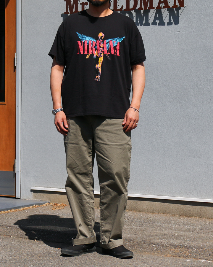 THRIFTY LOOK "NIRVANA" TEE Black