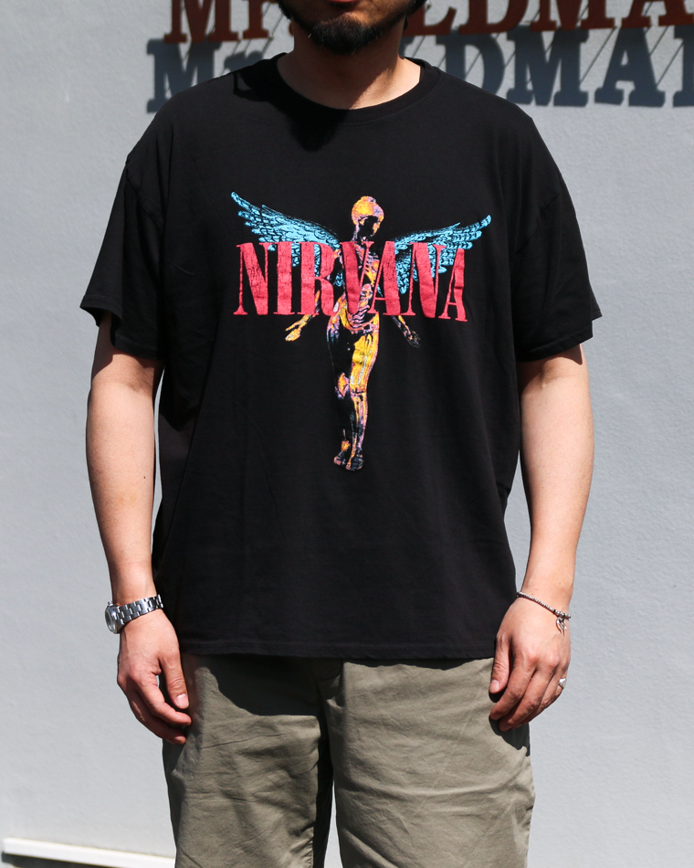 THRIFTY LOOK "NIRVANA" TEE Black