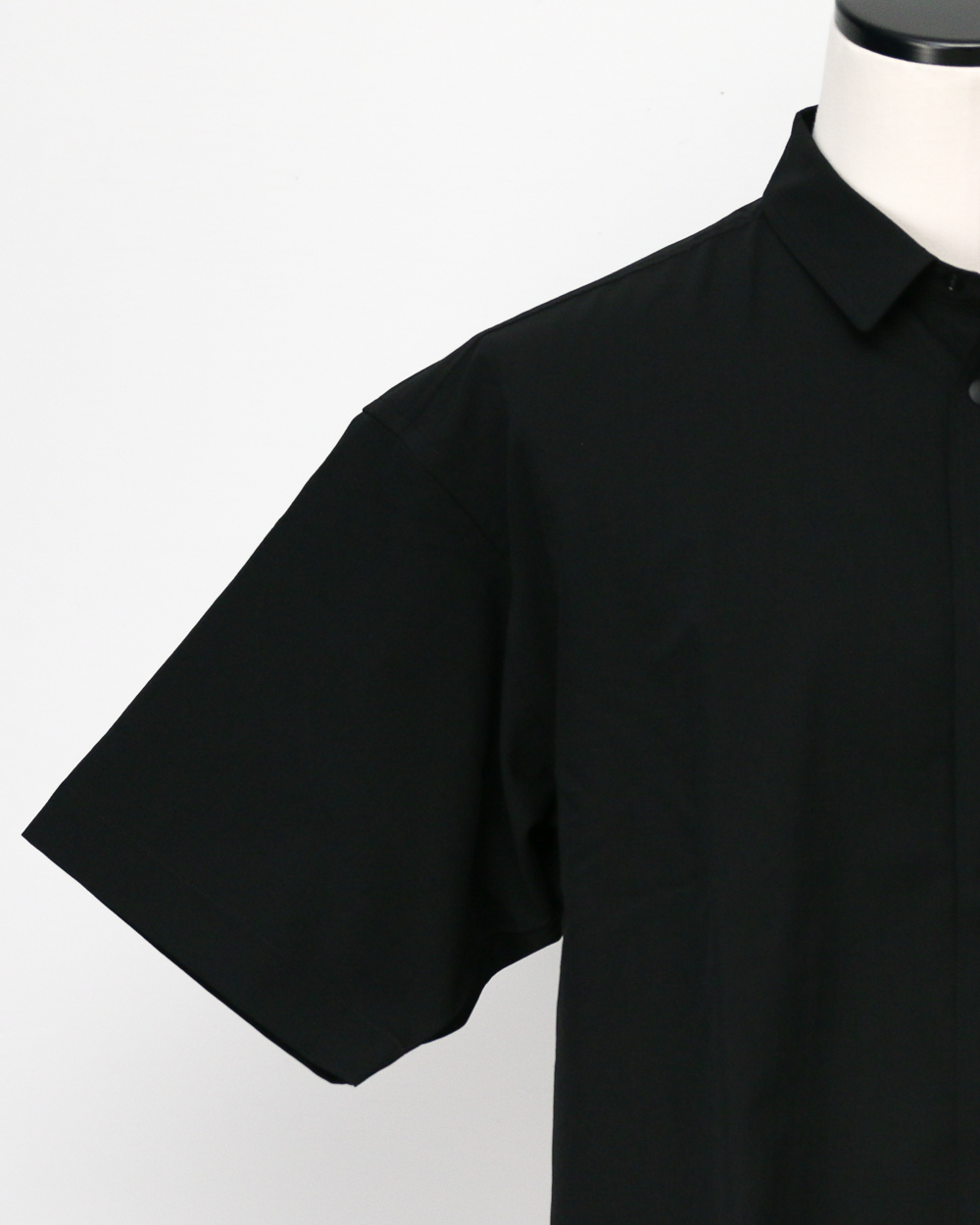 RIDGE MOUNTAIN GEAR Basic Short Sleeve Shirt Solid Black