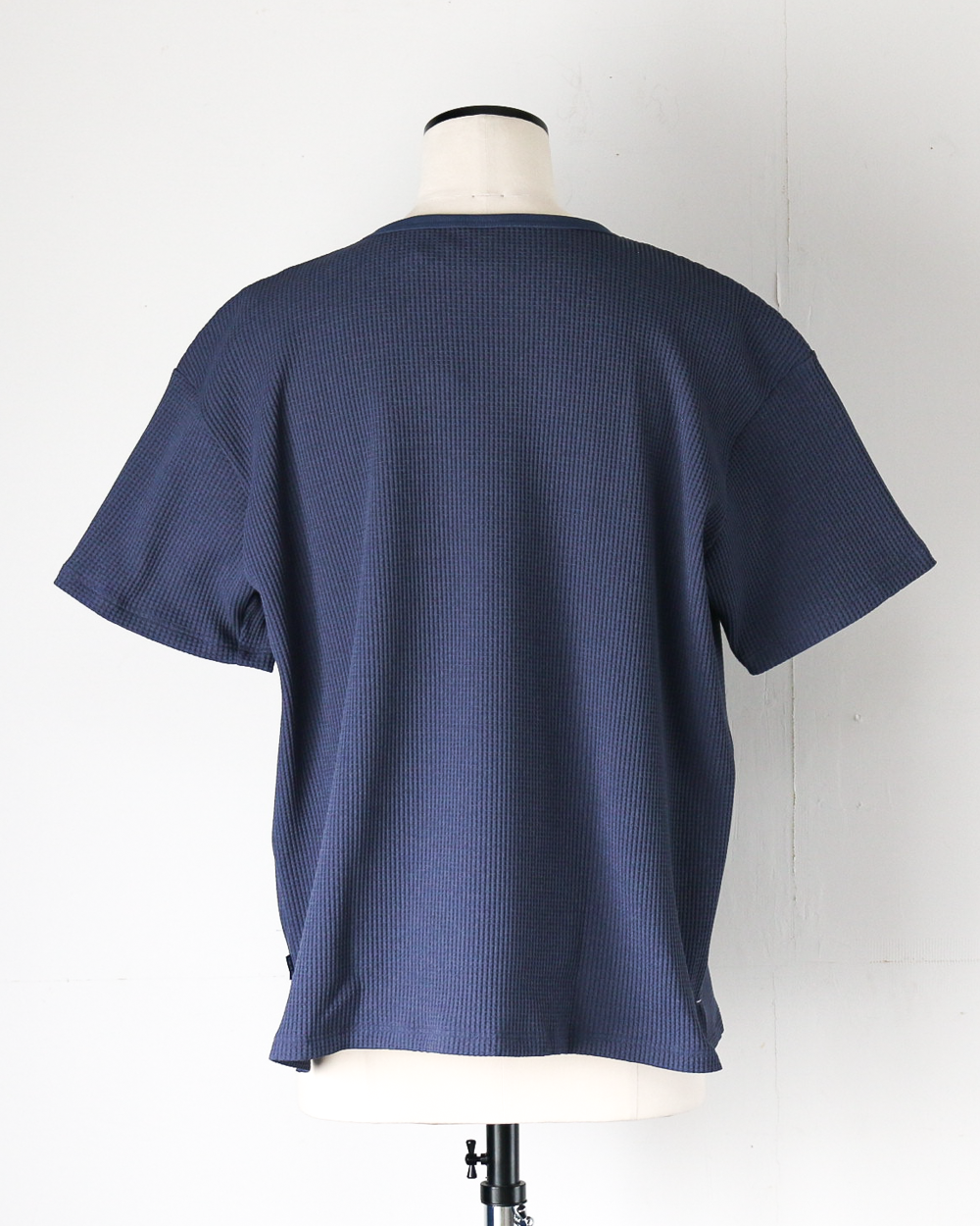 TURN ME ON Waffle Thermal Tee Smoke Blue
