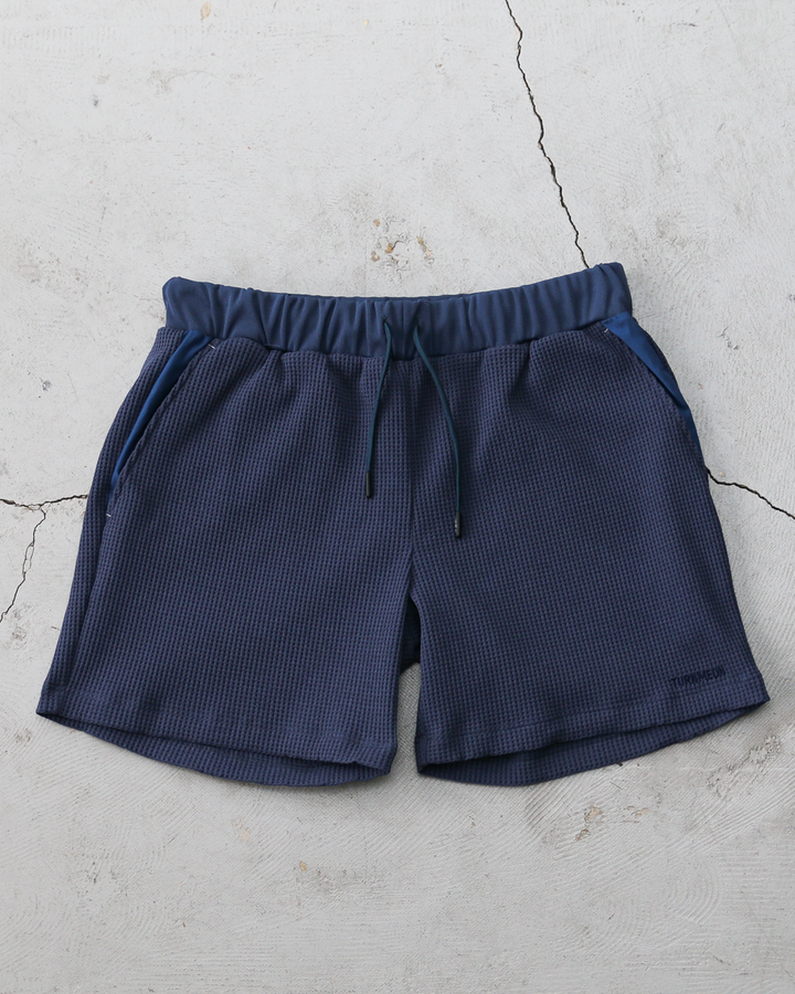 TURN ME ON Waffle Thermal Easy Shorts Smoke Blue