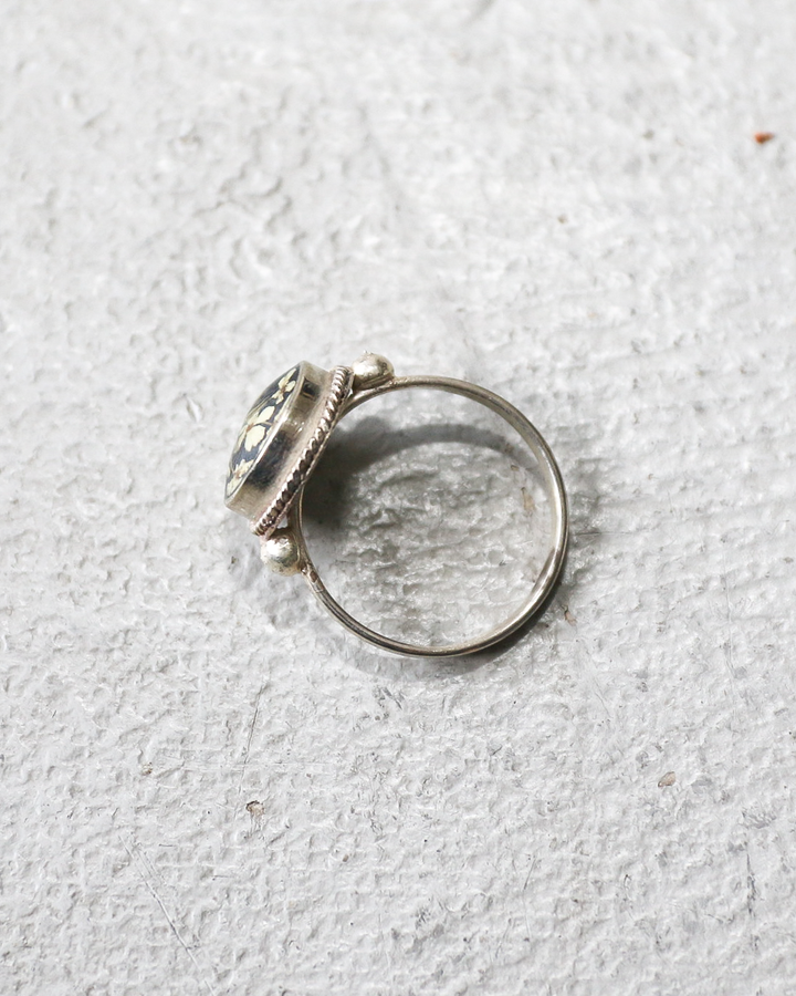 GUSTAVO FLOWER WREATH RING