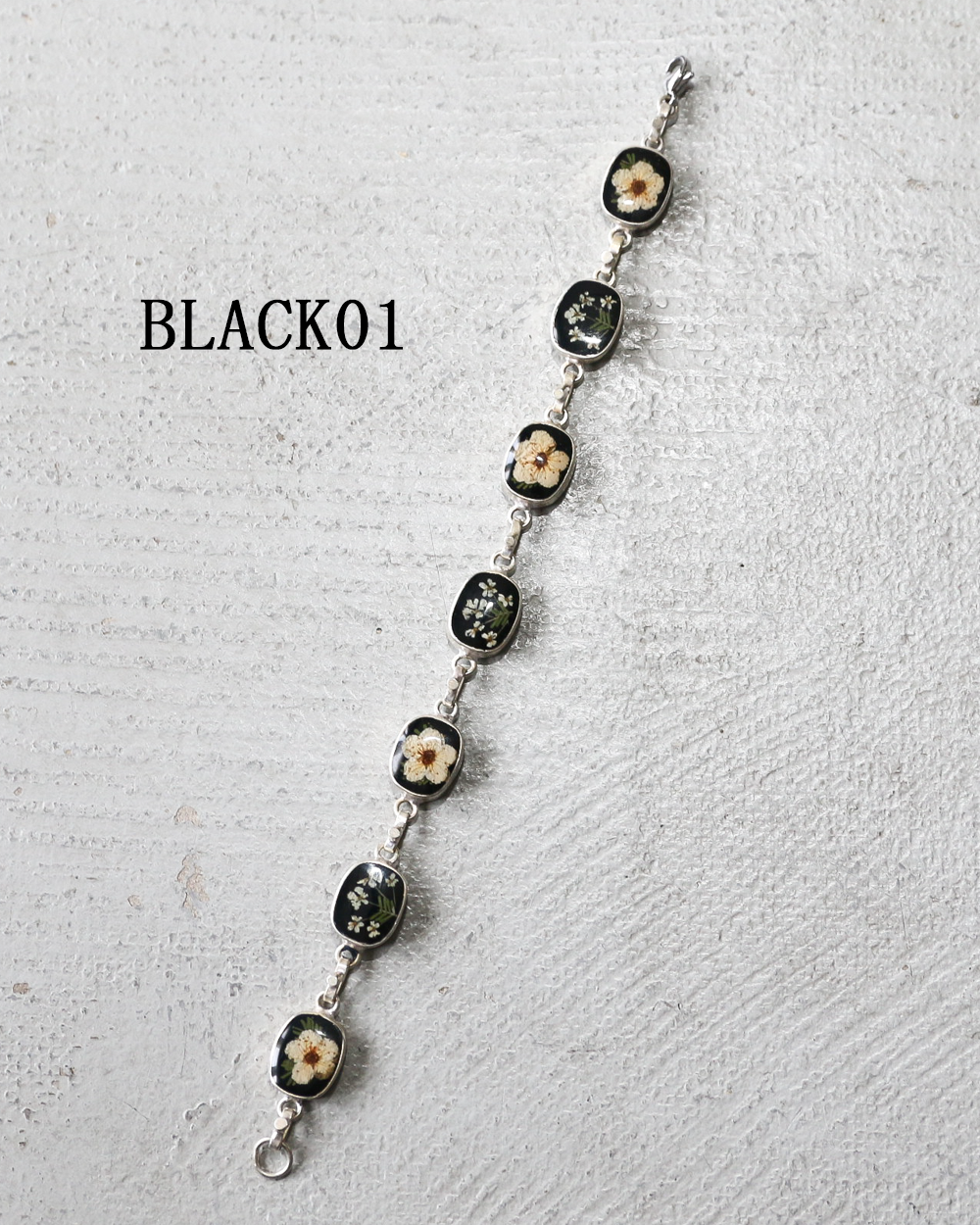 GUSTAVO FLOWER CHAIN BRACELET