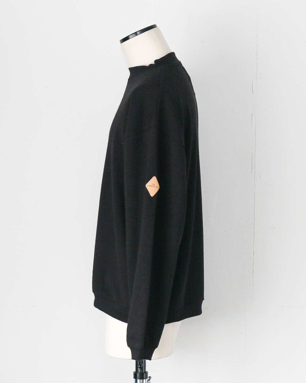 melple メイプル Dreamy Crewneck Black