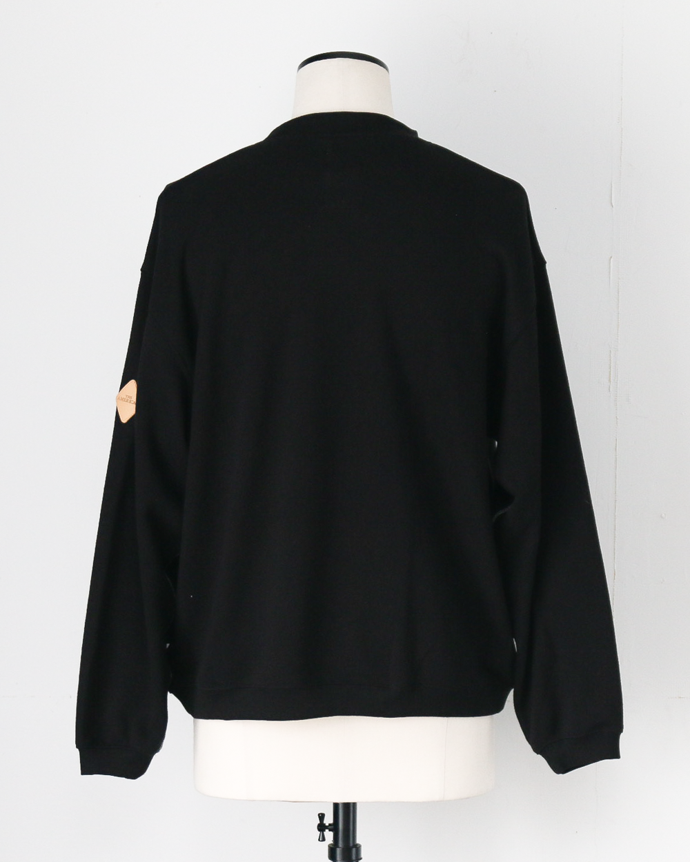 melple メイプル Dreamy Crewneck Black