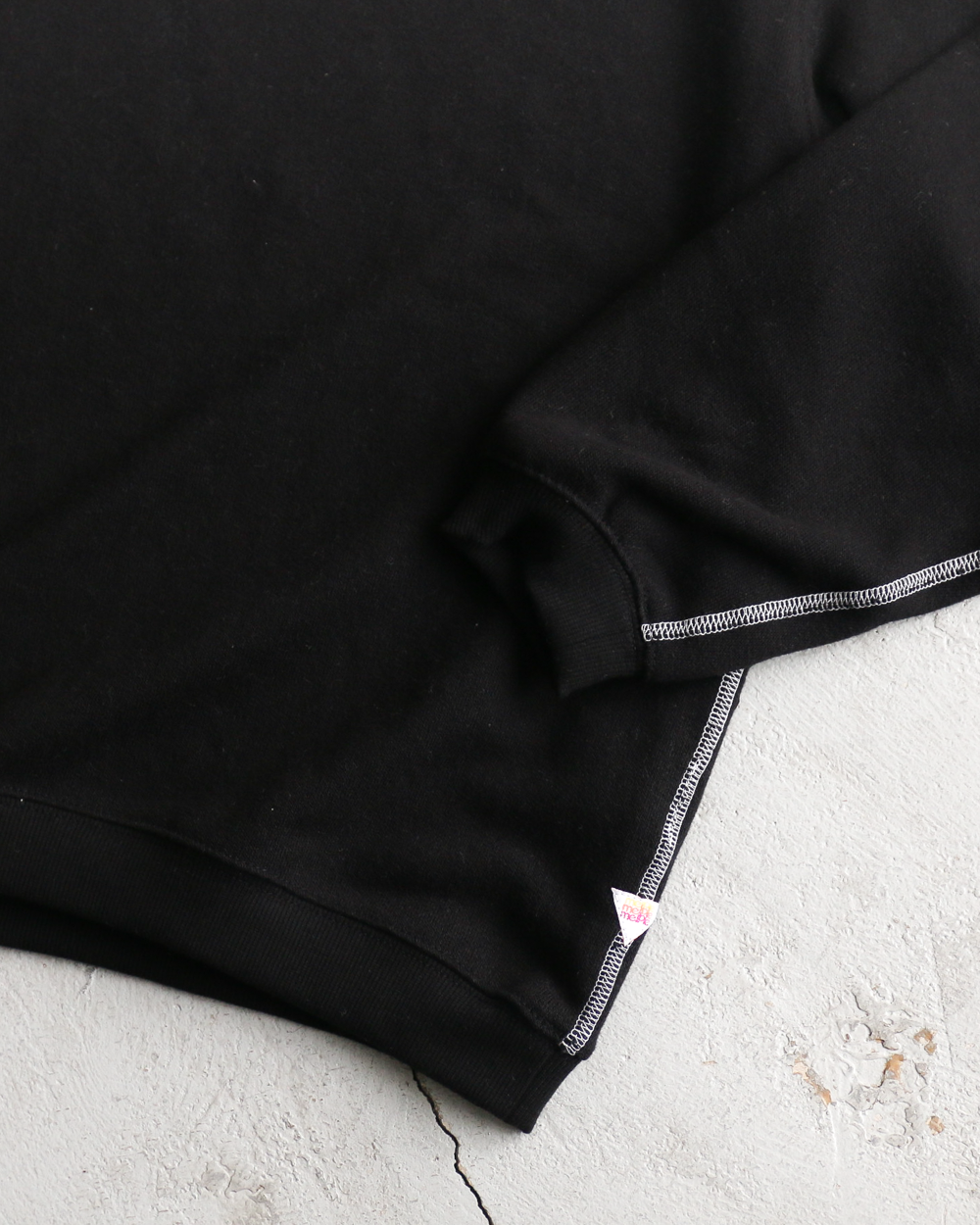 melple メイプル Dreamy Crewneck Black