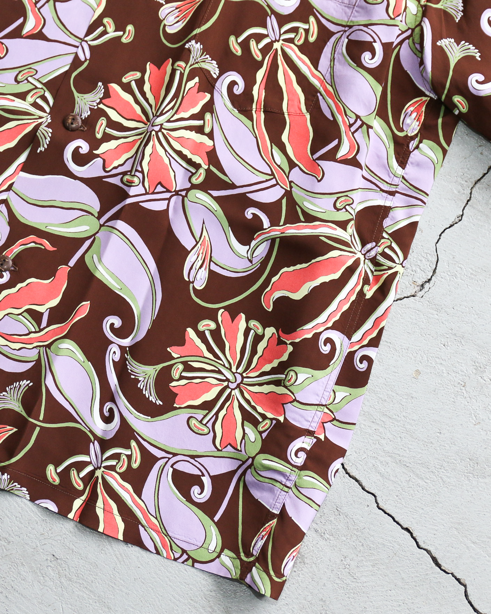 SUN SURF SS39619 / RAYON HAWAIIAN SHIRT “SPIDER LILY” Brown