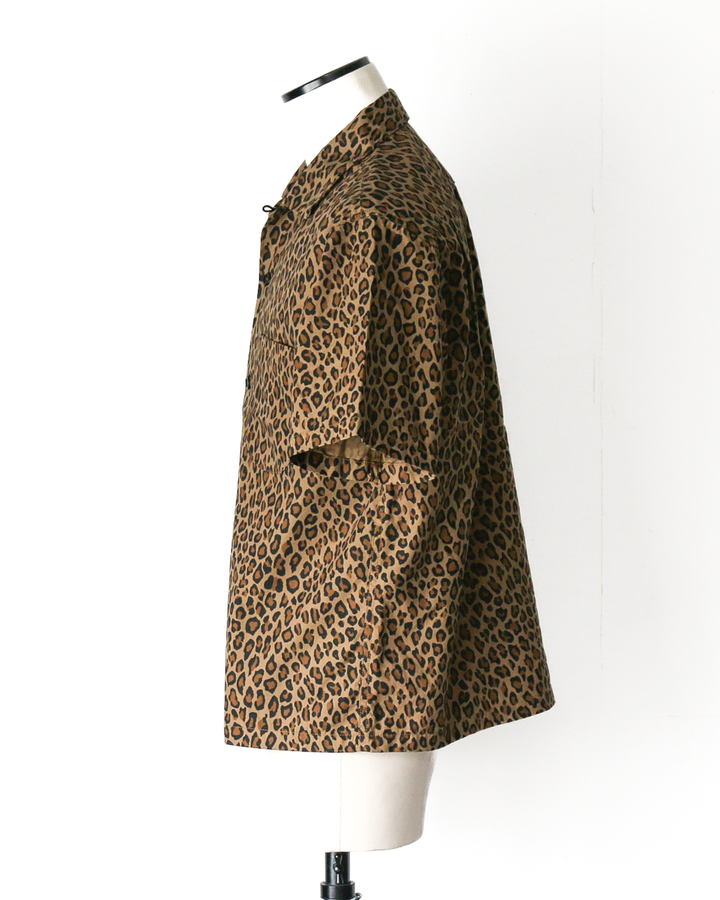 COLIMBO ZB-0314 MODEST OPEN COLLAR SHIRT "LEOPARD PATTERN"