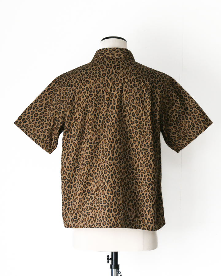 COLIMBO ZB-0314 MODEST OPEN COLLAR SHIRT "LEOPARD PATTERN"