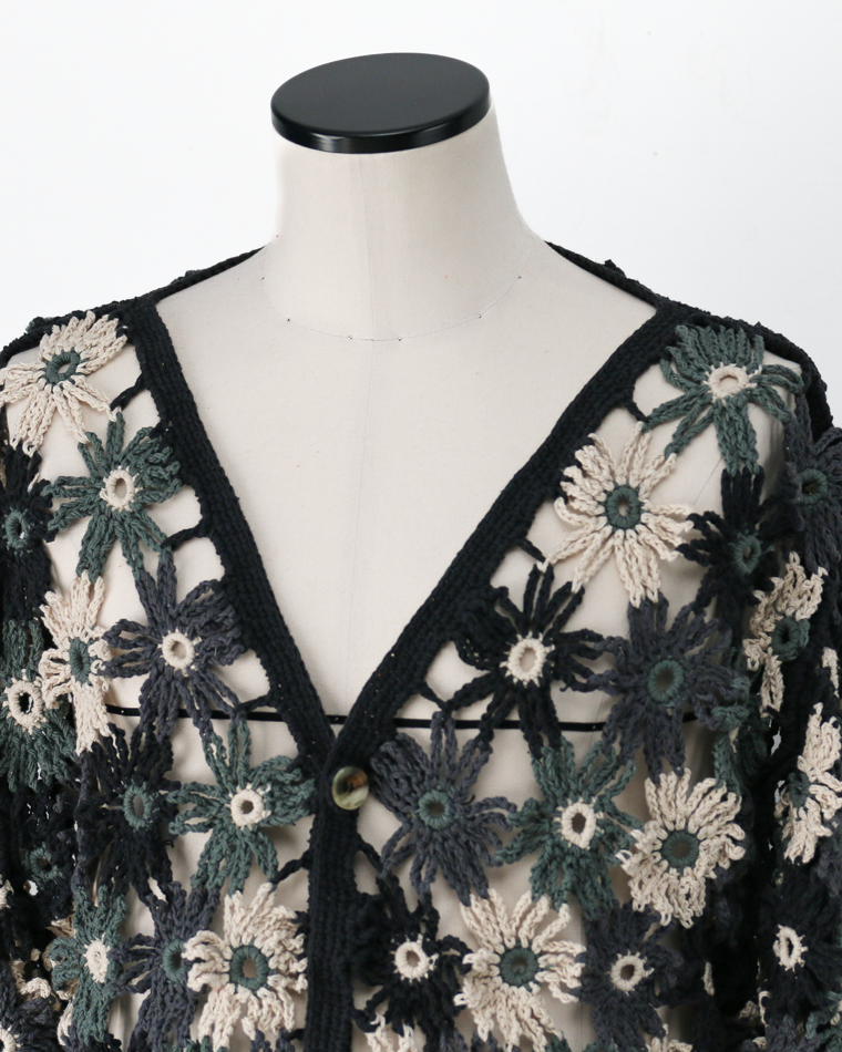 MacMahon Knitting Mills Chain Flower Cardigan Black