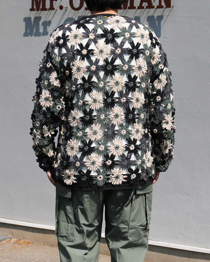 MacMahon Knitting Mills Chain Flower Cardigan Black