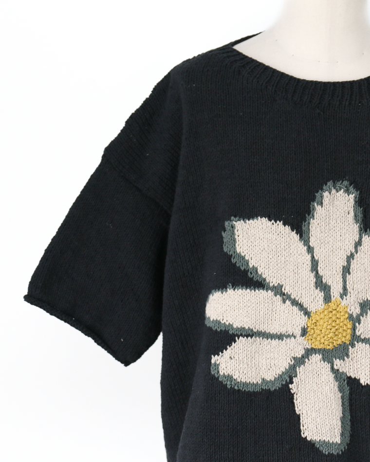 MacMahon Knitting Mills Big S/S Crew Neck Knit-Flower Black