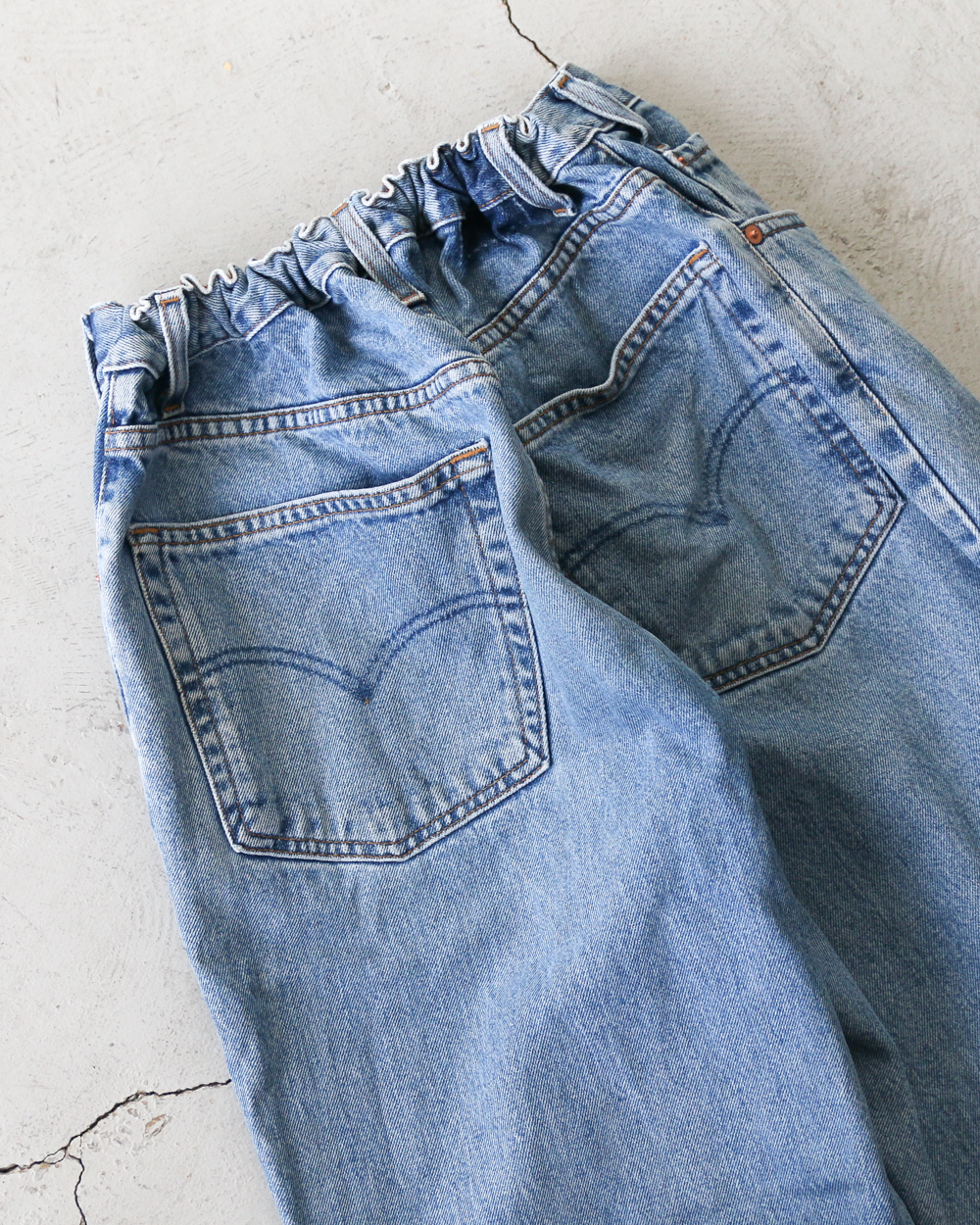 Used Levis 550 Remake Jeans 38-1