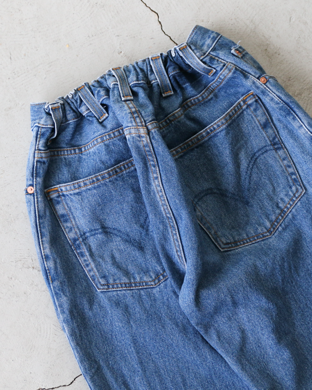 Used Levis 550 Remake Jeans 38-2