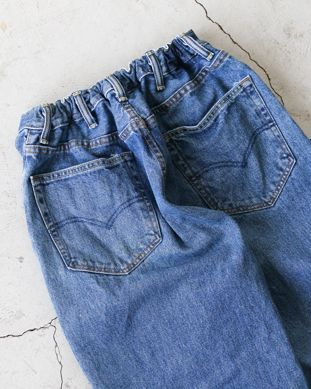 Used Levis 550 Remake Jeans 40-1