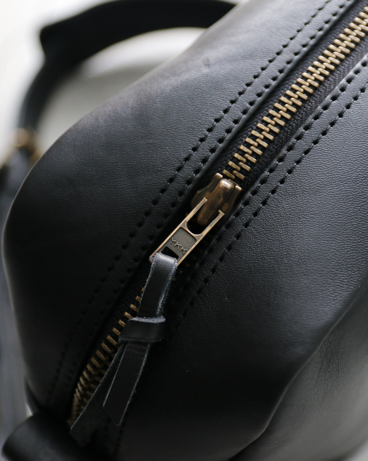 John Woodbridge &amp; Sons Makers ジョンウッドブリッジ 12inch Computer Bag with strap Black