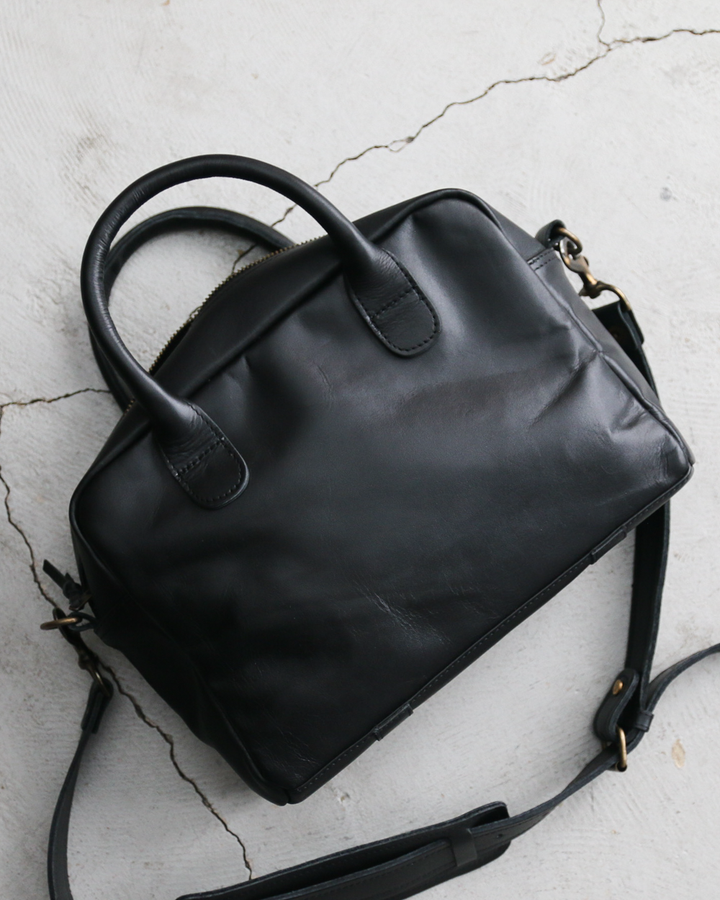 John Woodbridge &amp; Sons Makers ジョンウッドブリッジ 12inch Computer Bag with strap Black