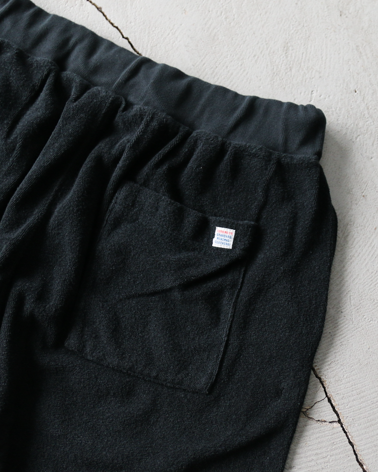 TURN ME ON Raffy Pile Easy Shorts Black