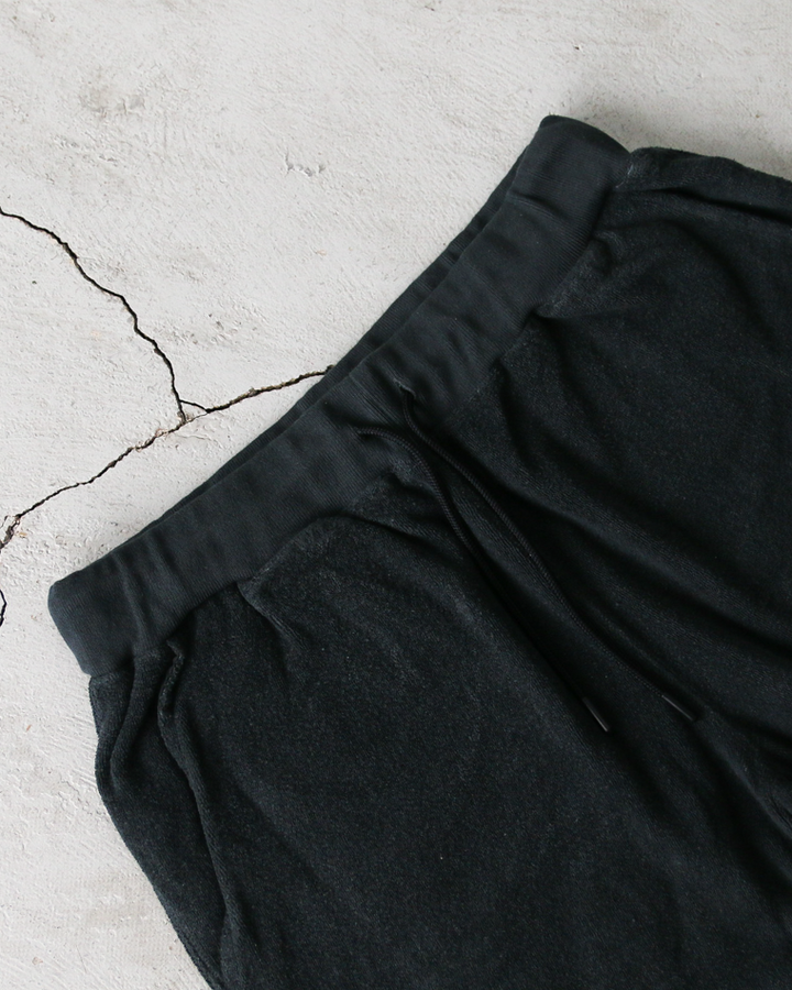 TURN ME ON Raffy Pile Easy Shorts Black