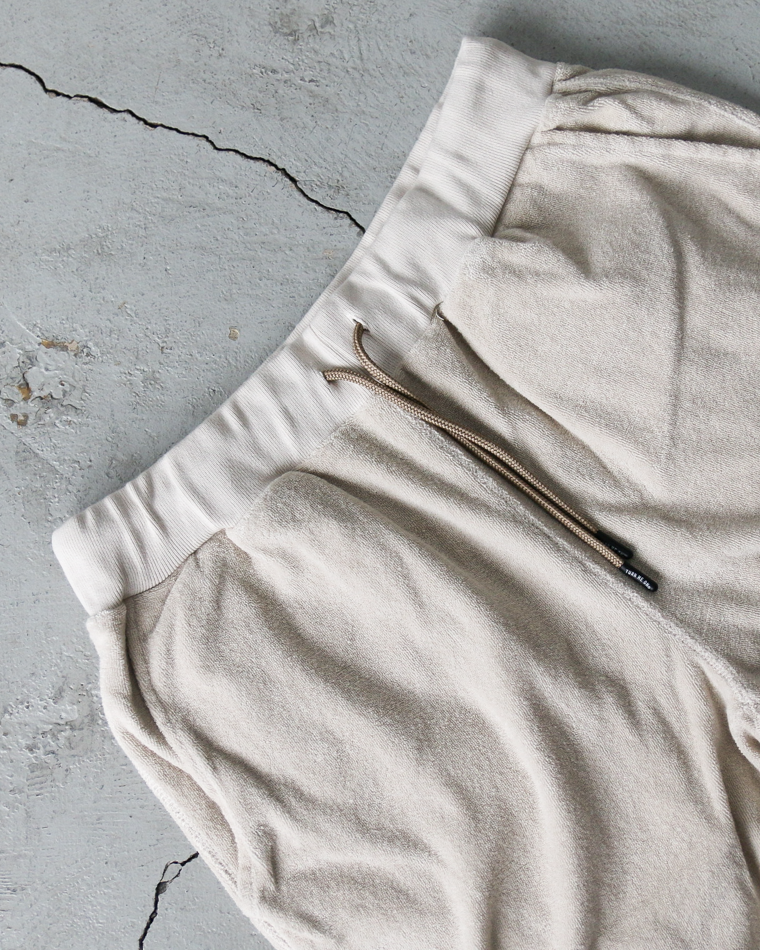TURN ME ON Raffy Pile Easy Shorts Sand