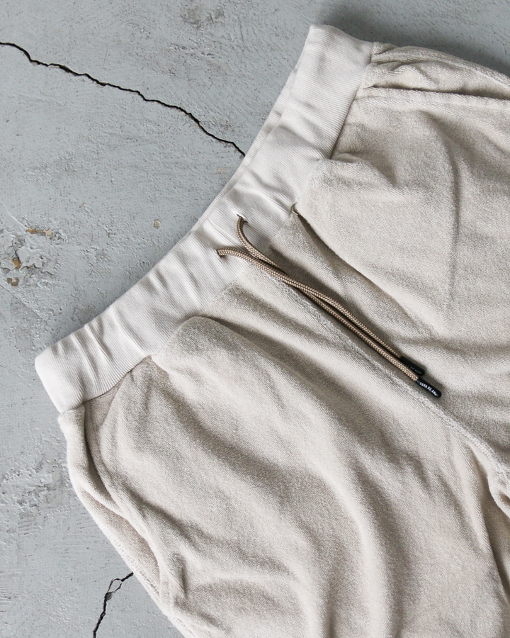 TURN ME ON Raffy Pile Easy Shorts Sand