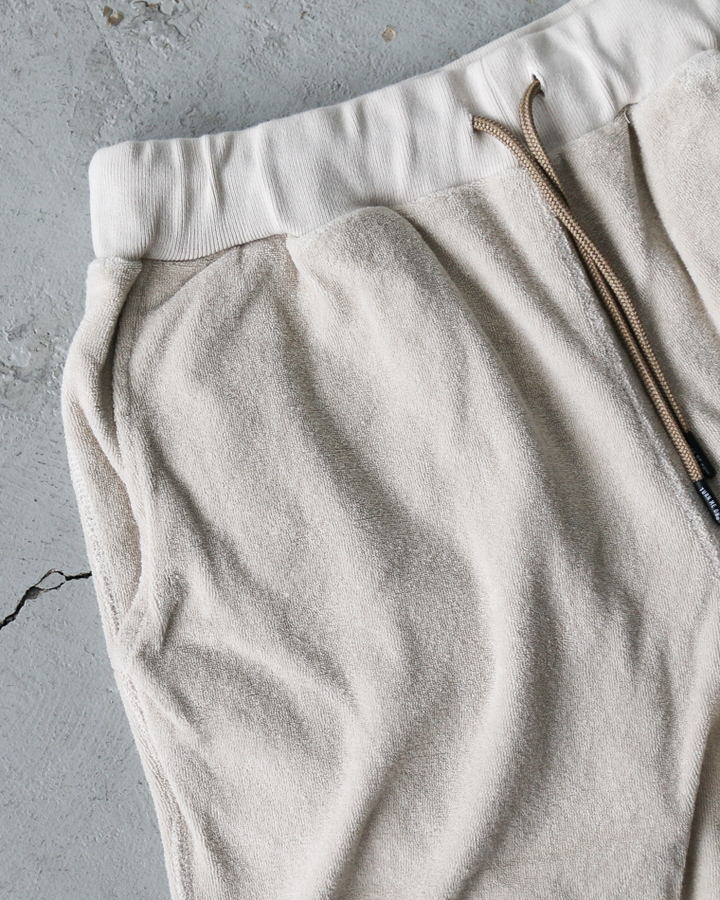 TURN ME ON Raffy Pile Easy Shorts Sand