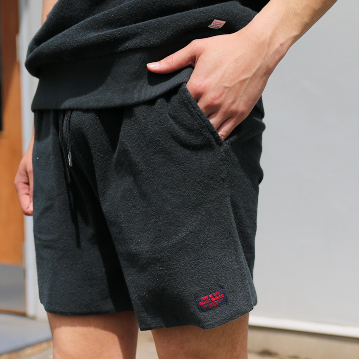 TURN ME ON Raffy Pile Easy Shorts Black