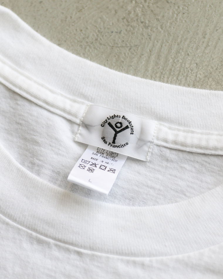 City Lights Bookstore I AM THE DOOR Tee White
