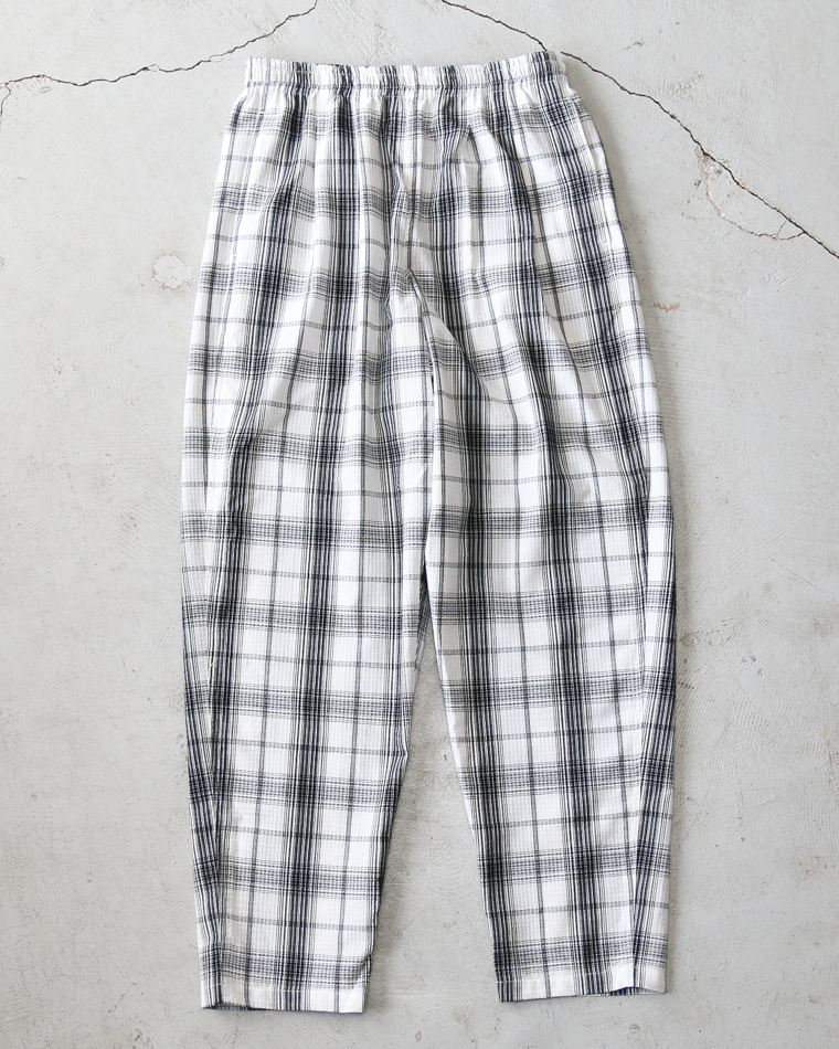 BURLAP OUTFITTER SEERSUCKER PLAID TRACK PANT White×Black