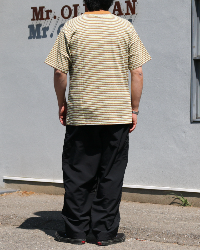 B.T.R. Behind The River "Gordie" Border Tee Eyeball(Yellow)
