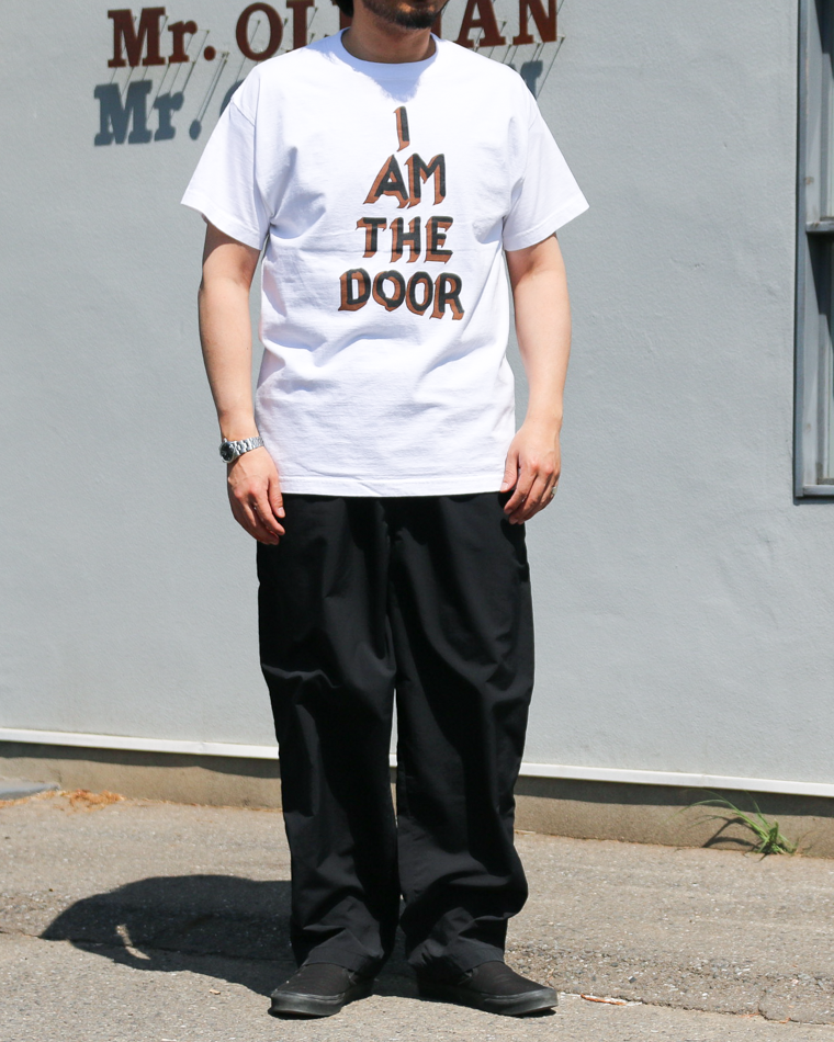 City Lights Bookstore I AM THE DOOR Tee White