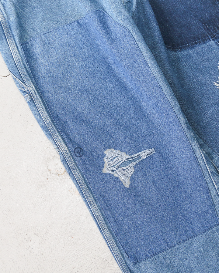 SUNNY SIDE UP REMAKE DENIM PAINTER PANTS Size 4