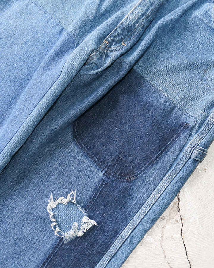 SUNNY SIDE UP REMAKE DENIM PAINTER PANTS Size 4