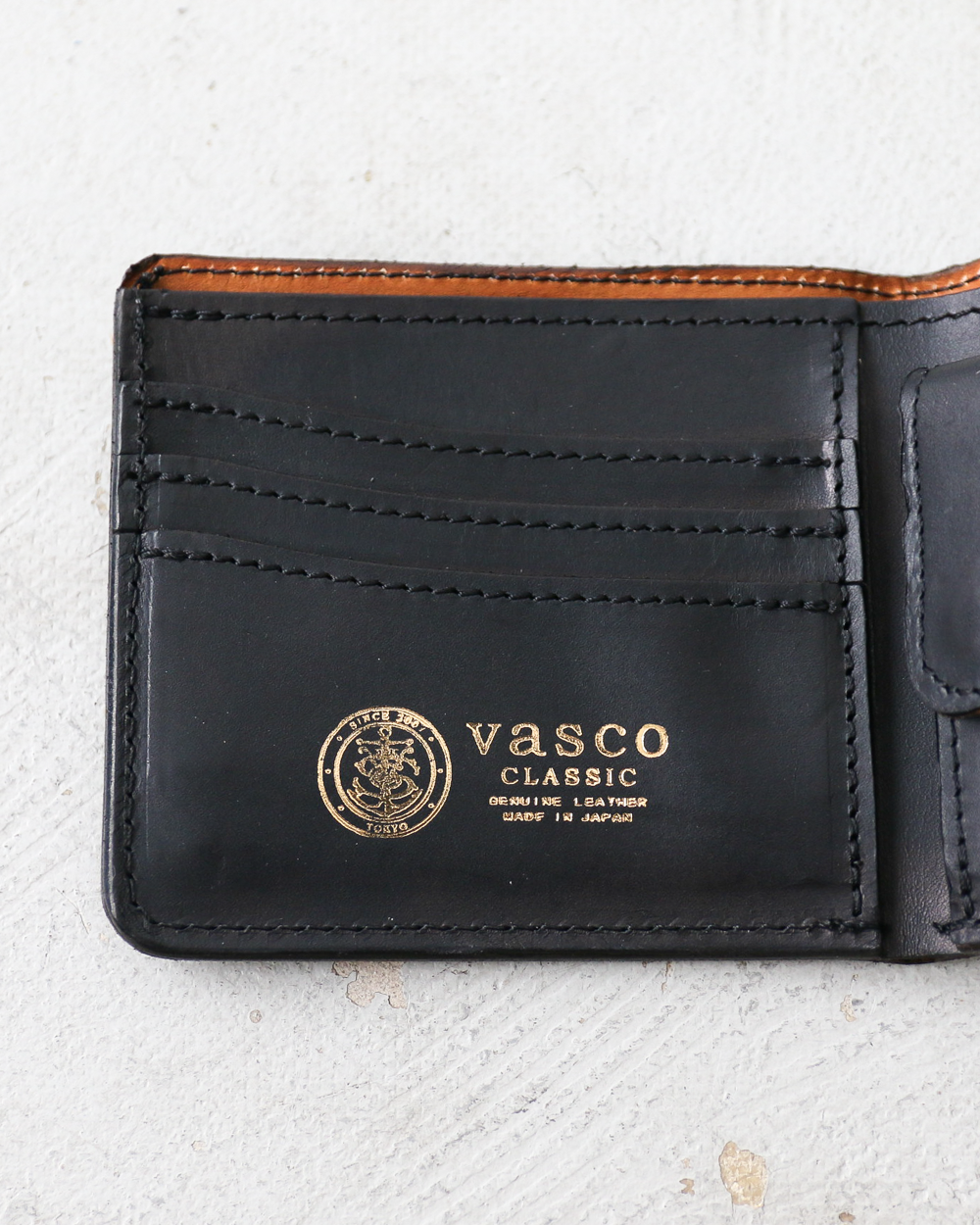 VASCO VSC-700 LEATHER VOYAGE SHORT WALLET NERO(Black)