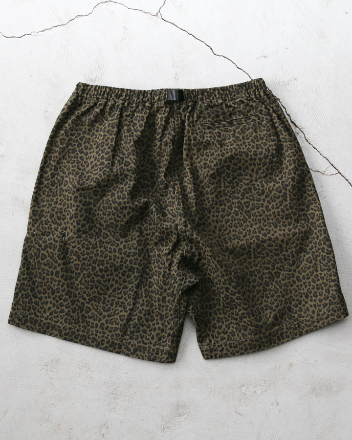 THRIFTY LOOK PRINTED 90S PRINTED 90S CLIMBING SHORTS Green Leopard