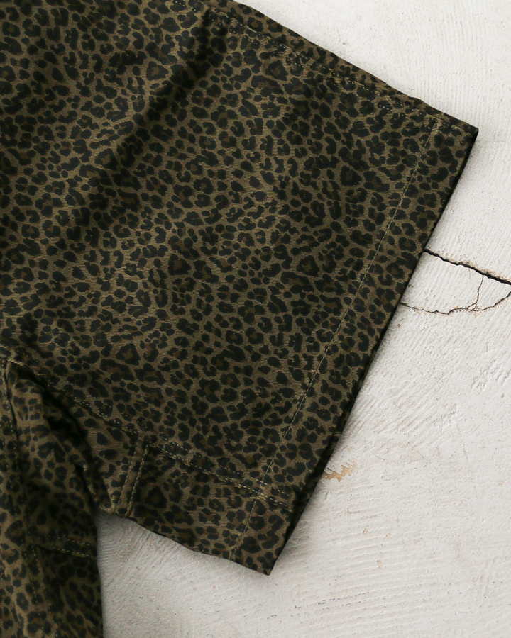 THRIFTY LOOK PRINTED 90S PRINTED 90S CLIMBING SHORTS Green Leopard