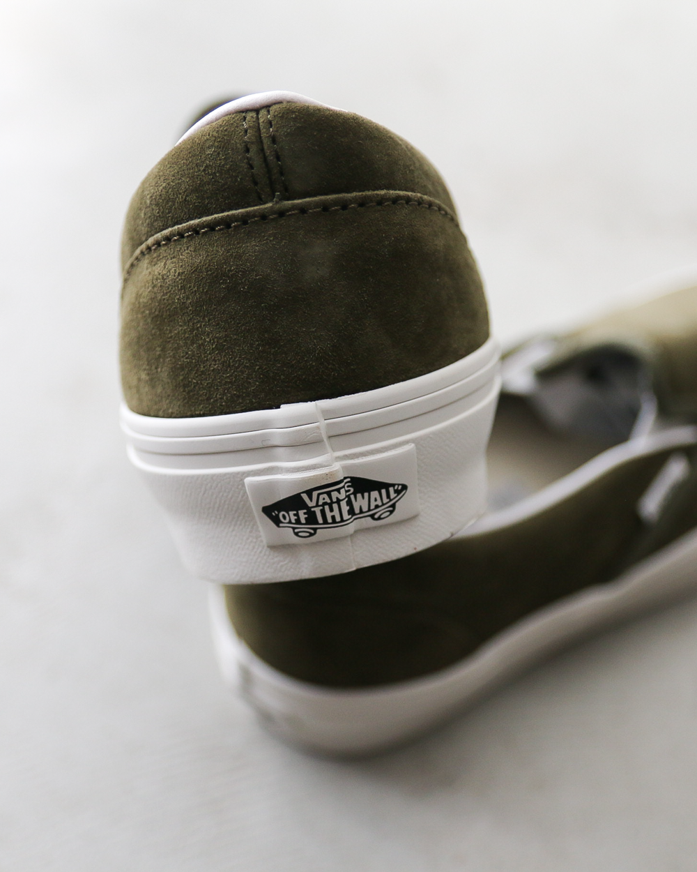 VANS バンズ Classic Slip-On VN00117AFR1 PIG SUEDE Mossy Olive
