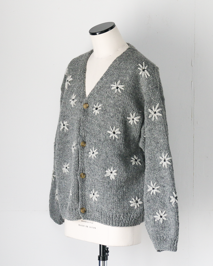 MacMahon Knitting Mills マクマホンニッティングミルズ Button Cardigan-Embroidery