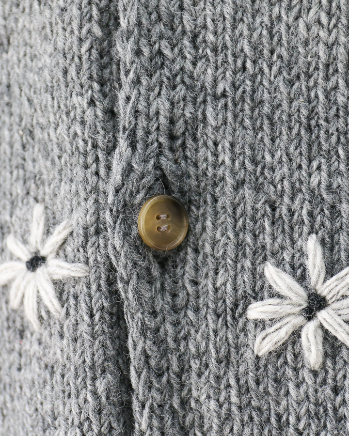 MacMahon Knitting Mills マクマホンニッティングミルズ Button Cardigan-Embroidery