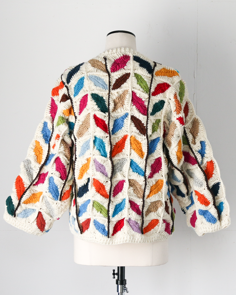 MacMahon Knitting Mills マクマホンニッティングミルズ Button Cardigan-Leaf